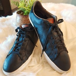 Men's Black Cross-country Leather Sneakers by Cole Haan: Size 10B.